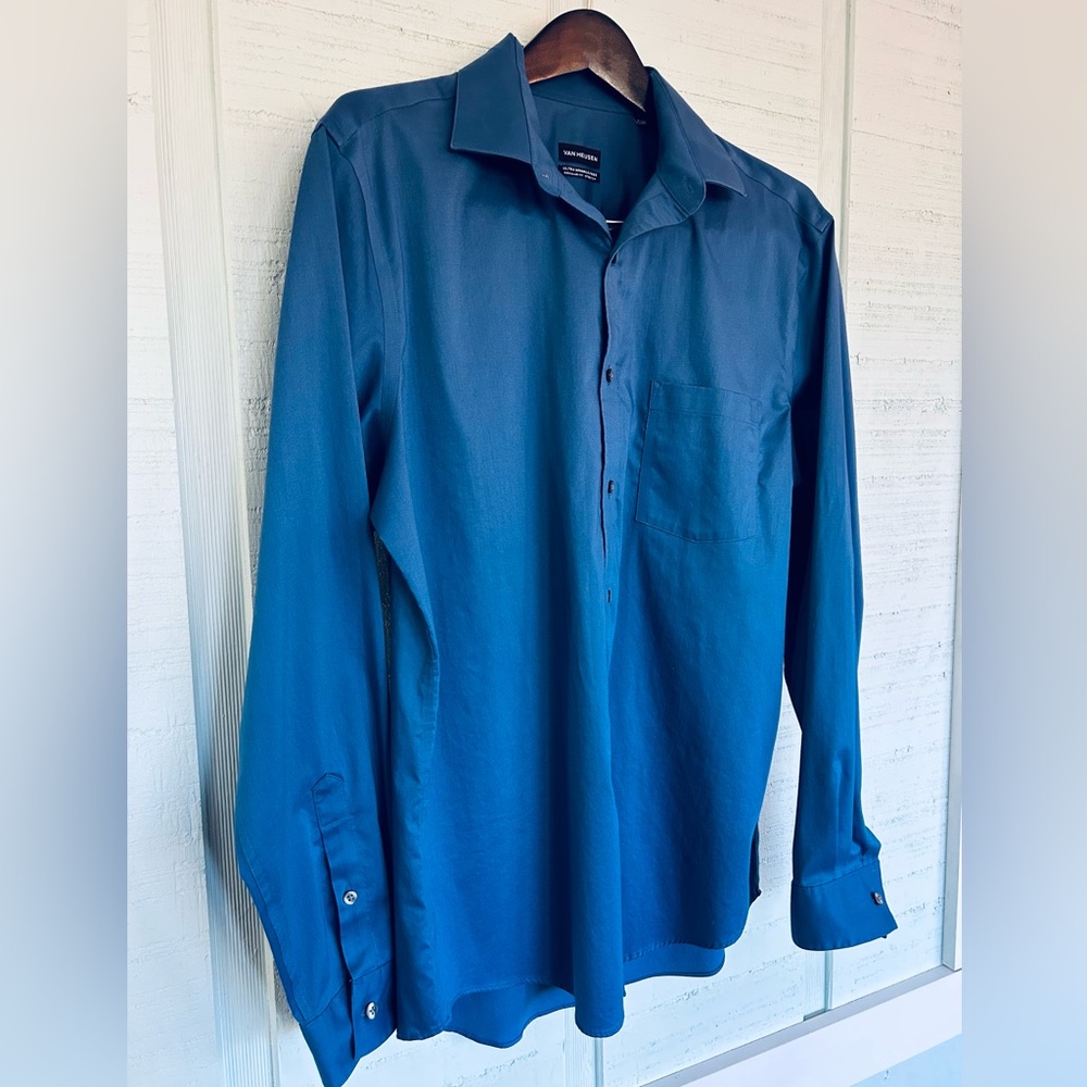 Van Heusen Men's 16.5 Blue Ultra Wrinkle Free Button-Down Regular Fit (B8-1008)